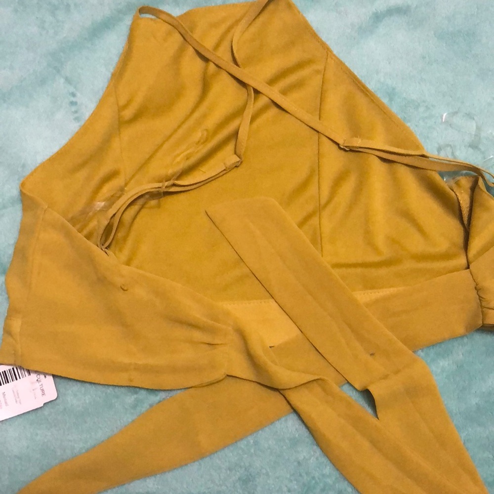Crop top
